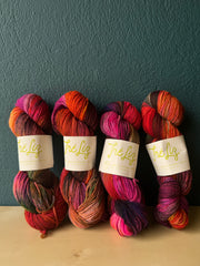 Birthday Girl - Moires: 100% Gentile di Lucania wool - Fingering