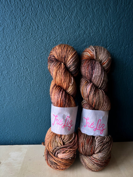 DeFeure - Hera: 100% Superwash Merino High Twist - Light Sport