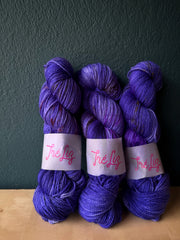 I think of you - Hera: 100% Superwash Merino High Twist - Light Sport