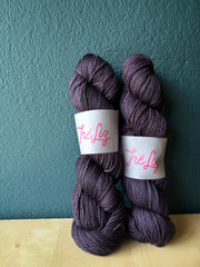 Deep End - Hera: 100% Superwash Merino High Twist - Light Sport