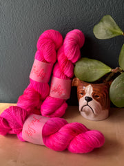Love’s a stranger - Zeus: 100% Superwash Merino Single - Fingering