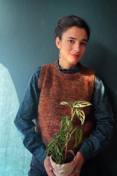 Pre-order “Sumu slipover” by Meiju K