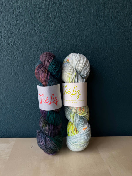 Pre-order “Nivalis” scarf by Teti Lutsak