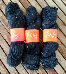 Celine - Gaia: 85% Superwash Merino 15% Donegal Nep - DK
