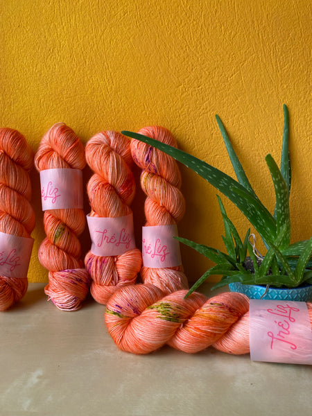 Who’s the dyer? - Zeus: 100% Superwash Merino Single - Fingering